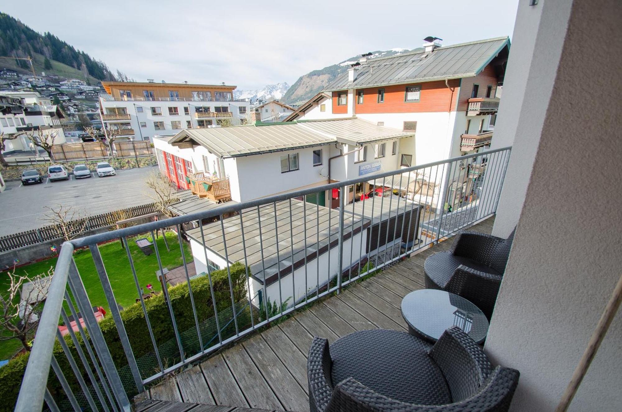 Appartementhaus Zell City By All In One Apartments Zell am See Exterior photo